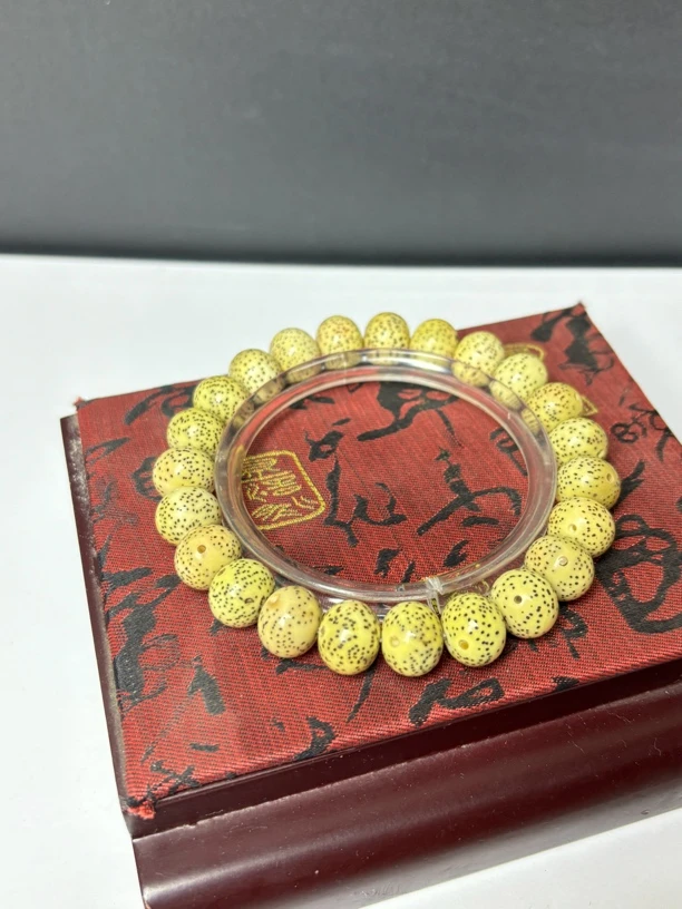 纯福利-1210奶油黄苹果珠手串