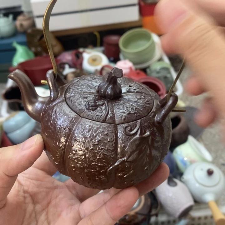 陶瓷艺术品及陶瓷壶