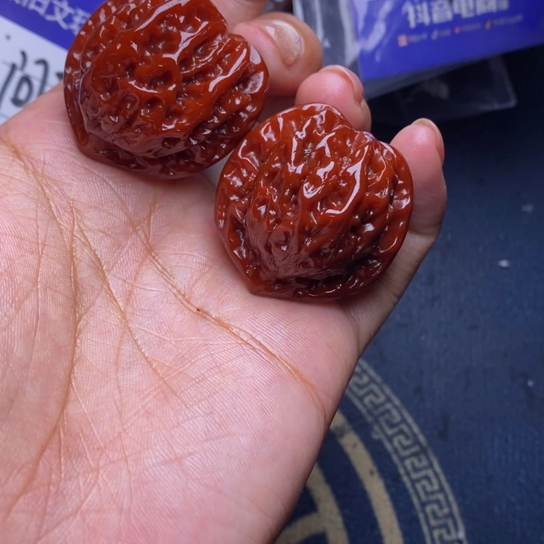 文玩核桃吊坠盘山