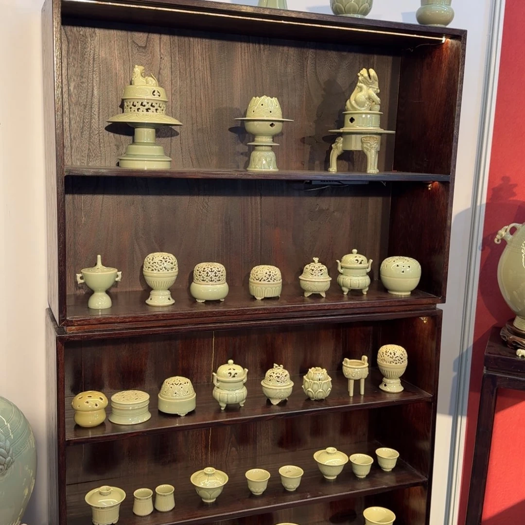 摆件你是谁了啊我是谁185888