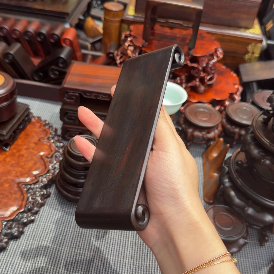 王***腾木大红酸枝交趾黄檀底座