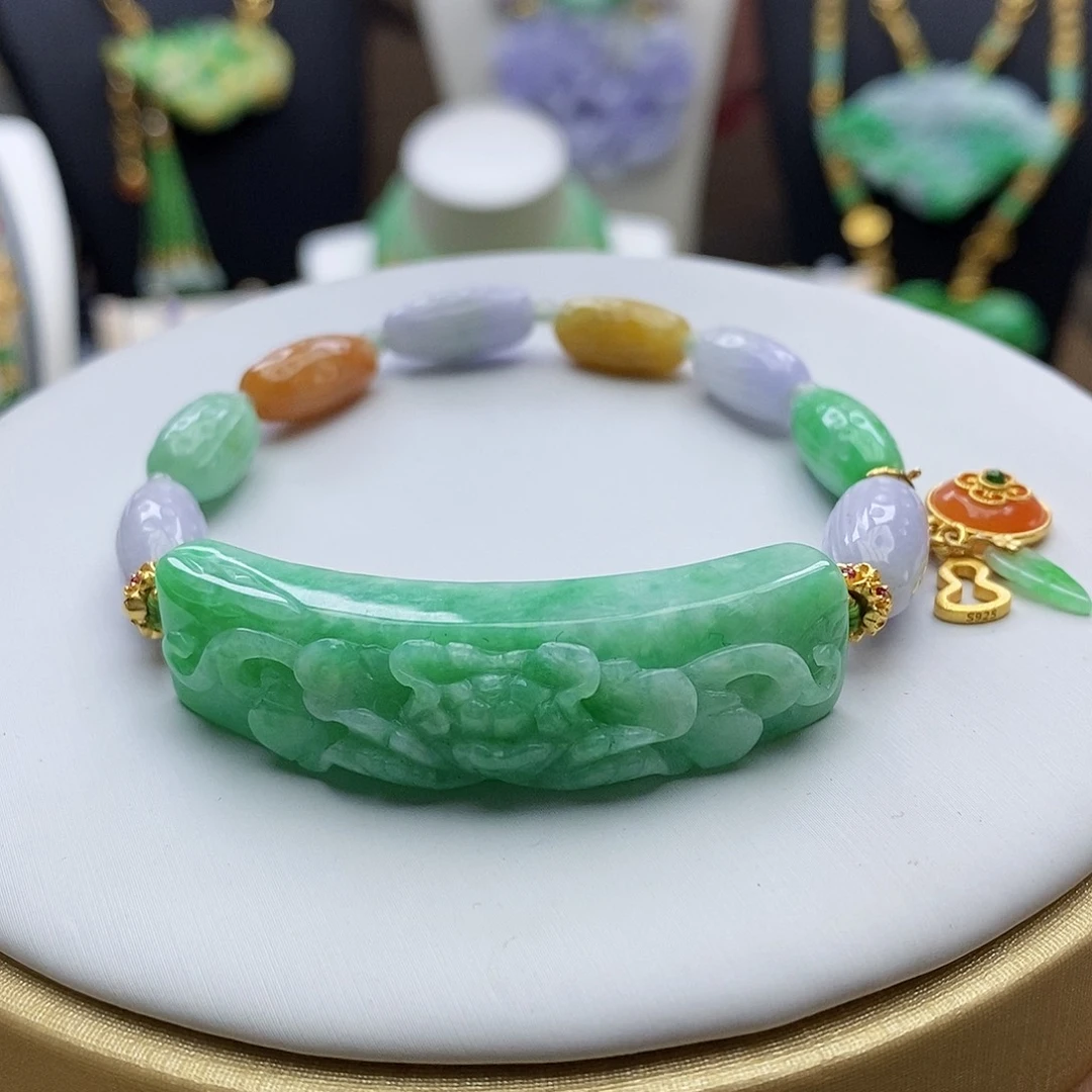 翡翠手链未镶嵌天然
