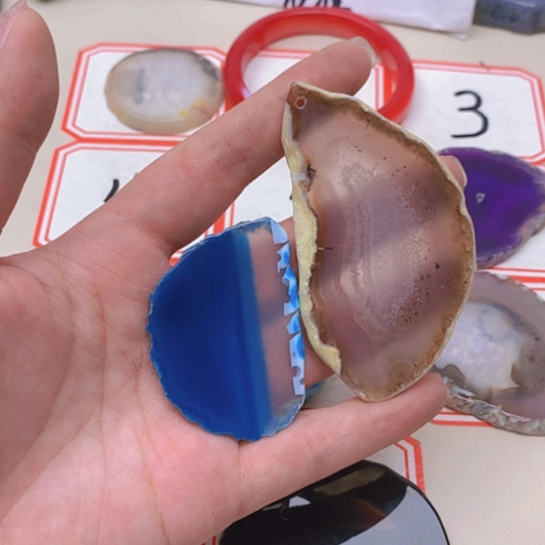 【闪购商品】玛瑙/玉髓未镶嵌珠宝半成品微***天