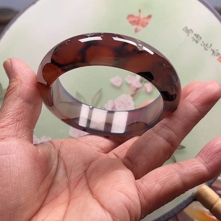 玛瑙/玉髓未镶嵌手镯