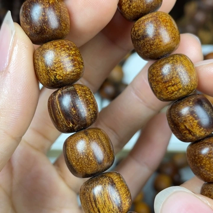 贡木把件手串手串