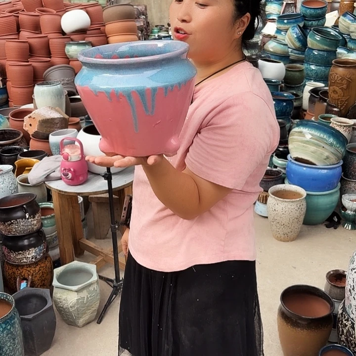 20口20高瑕疵一个盆子。