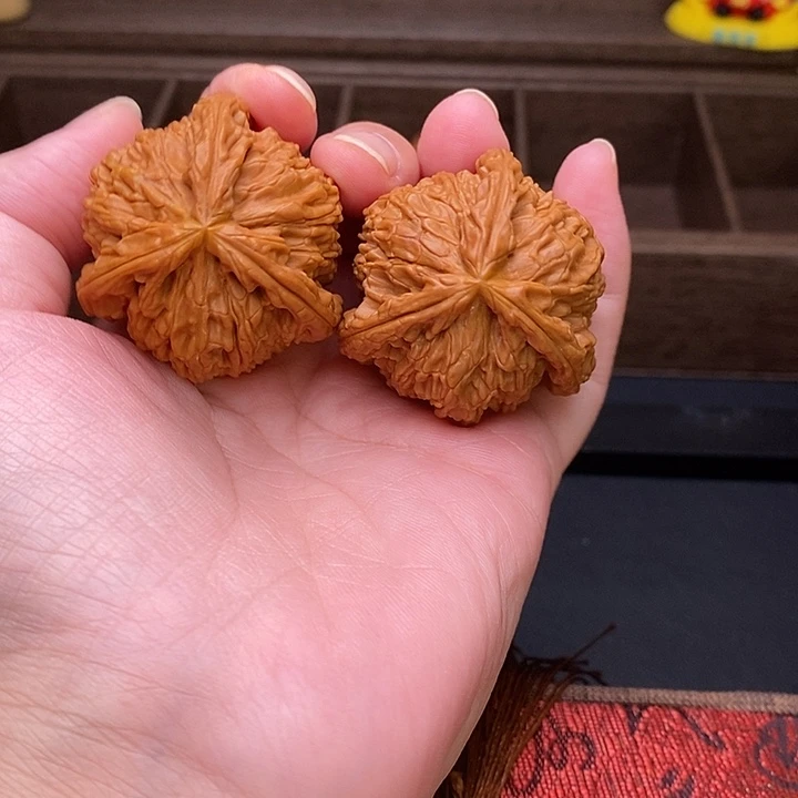逆***维把件文玩核桃白奔