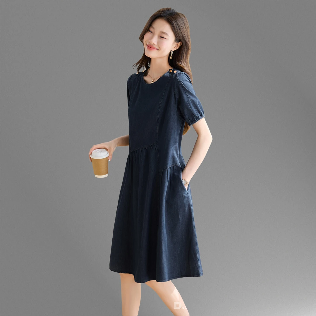 夏季薄款牛仔短袖连衣裙女2025新款高端气质胖MM宽松显瘦大码裙子