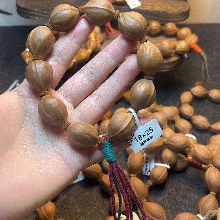 W***e橄榄核手串/手链18.25梅林铁核