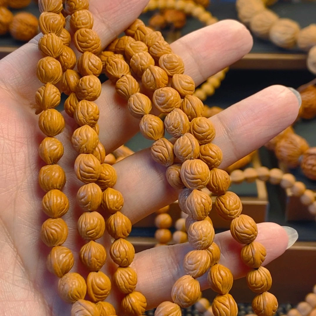 留***余桃核吊坠秦岭森林07