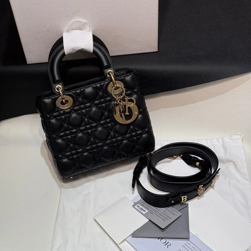 99新 DIOR/迪奥 黑金四格戴妃包 徽章宽肩带
