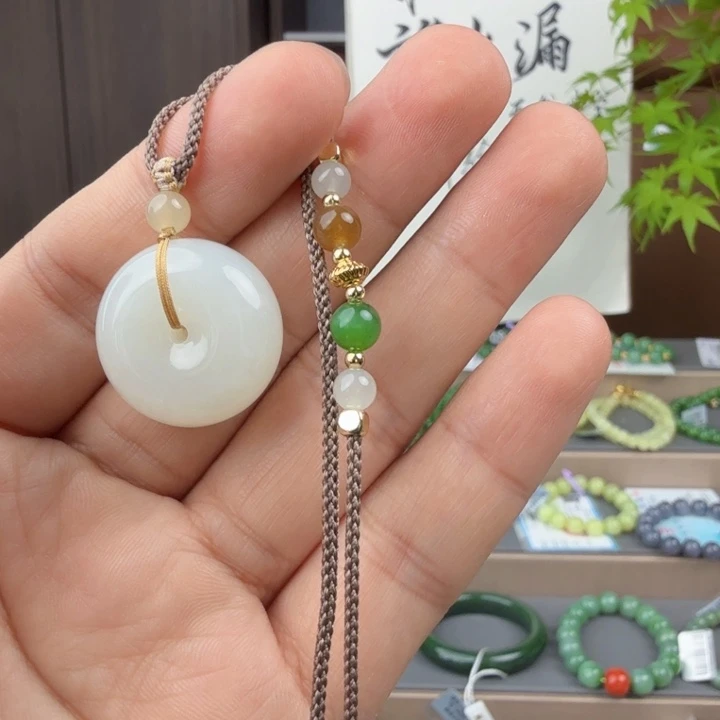 和田玉未镶嵌颈饰白玉平安扣23