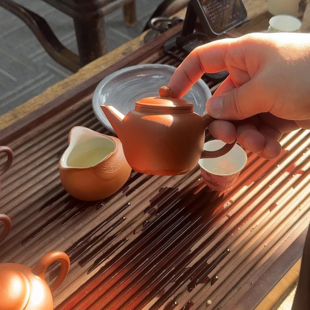 紫砂茶壶鸿*牛老壶老壶老壶
