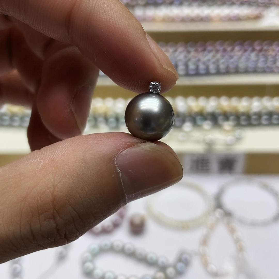 海水珍珠18K金镶嵌颈饰