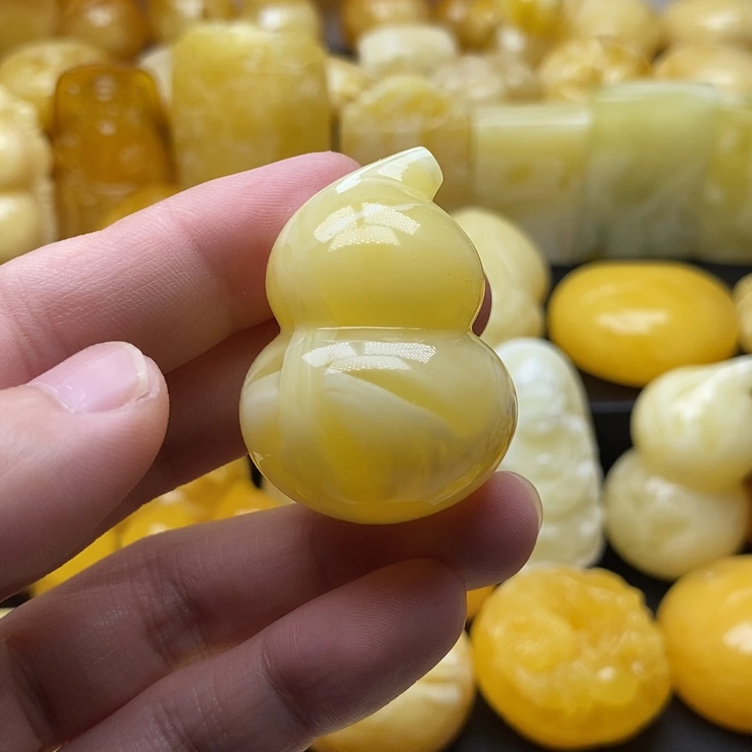 琥珀颈饰未镶嵌琥珀蜜蜡吊坠