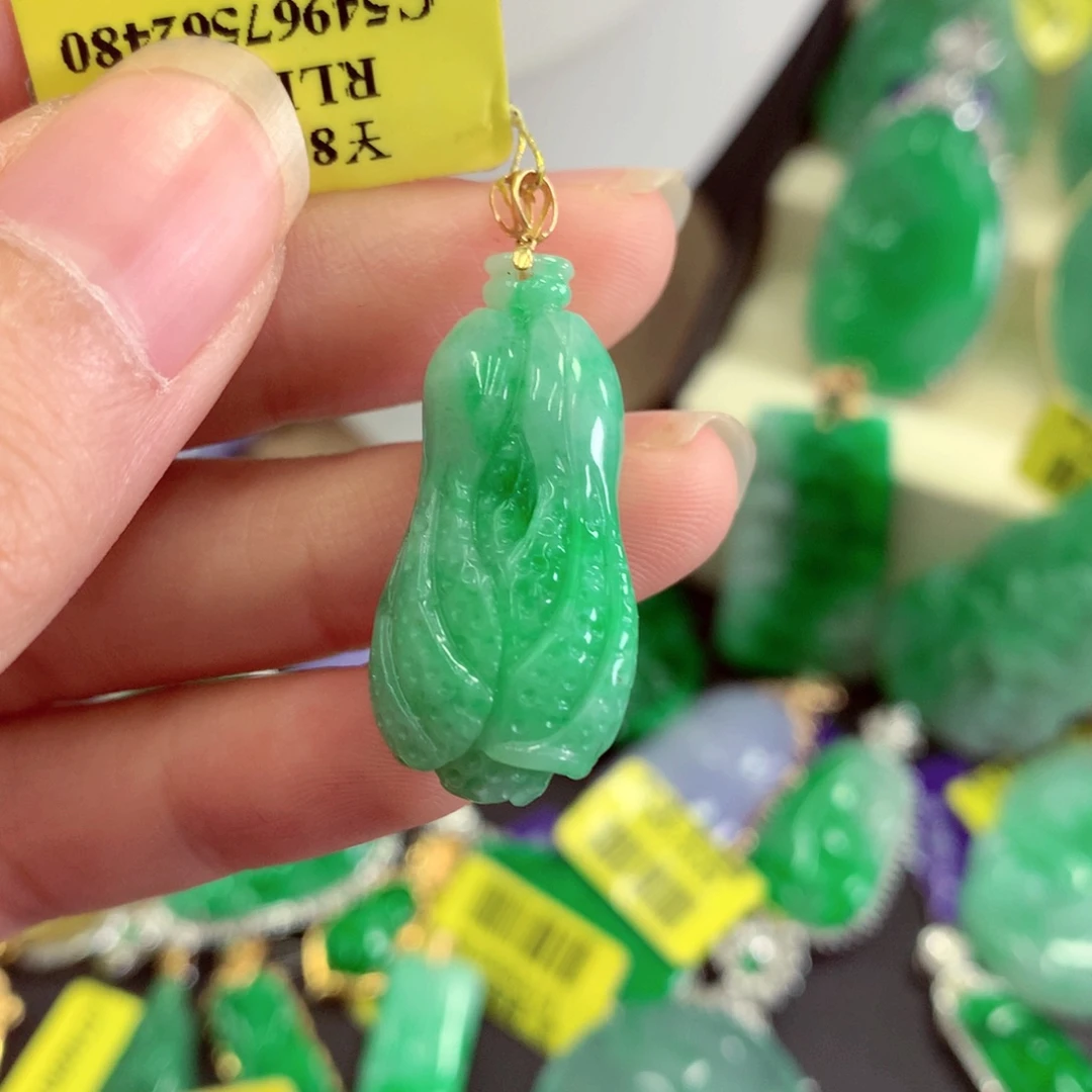 吊坠(不含链)18K金镶嵌翡翠
