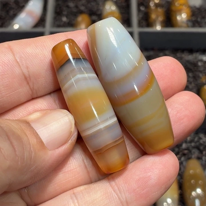 求***底玛瑙/玉髓散珠_HEIMORI 天然天珠