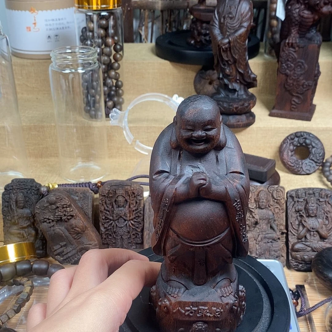 木苏****居越南富森红土摆件