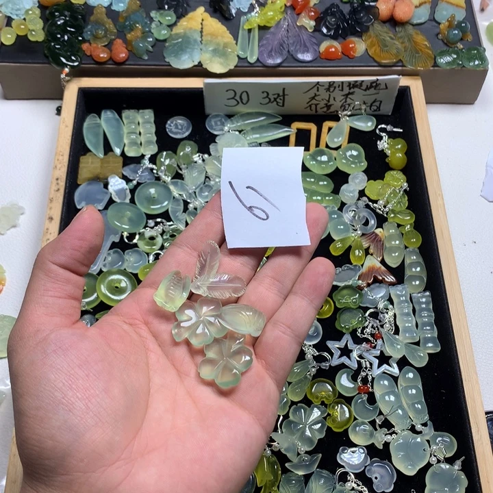 半***檬蛇纹石玉合金耳钉