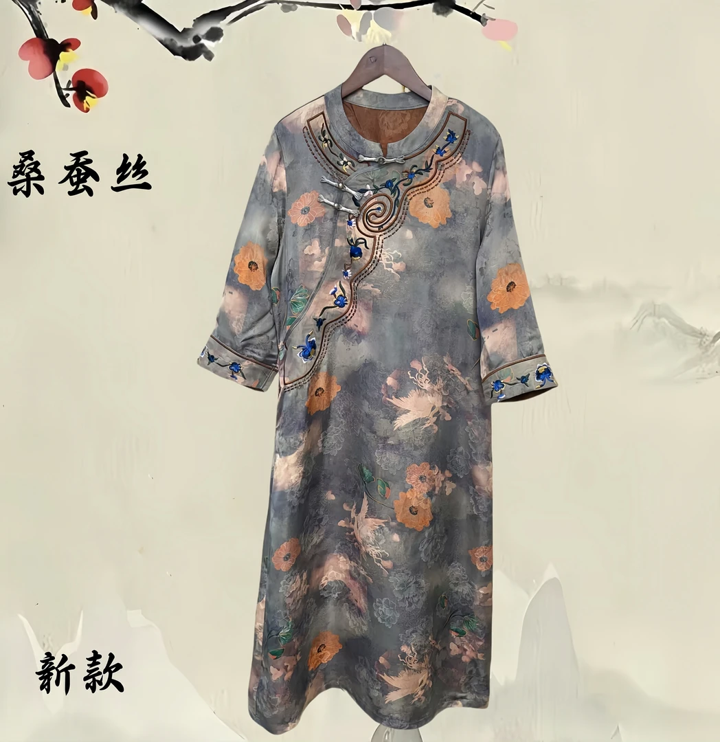 『念一』2025春季新款重磅气质斜襟长裙新中式国风复古牡丹花连衣裙
