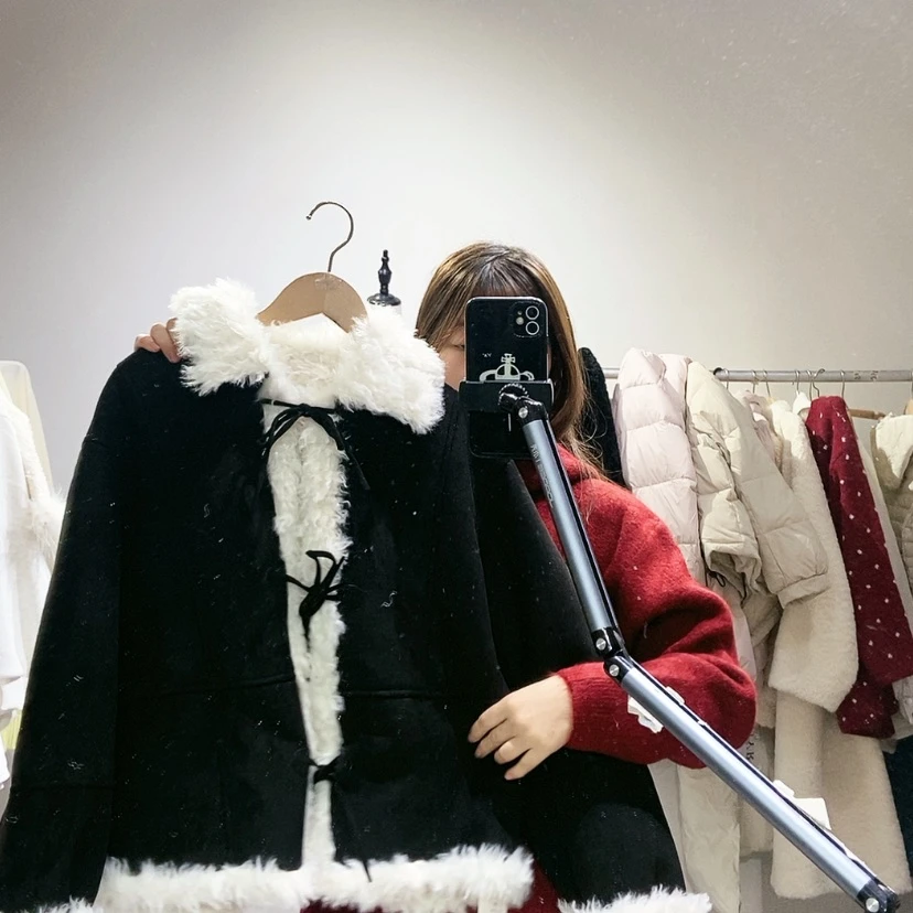 【闪购商品】黑色外套