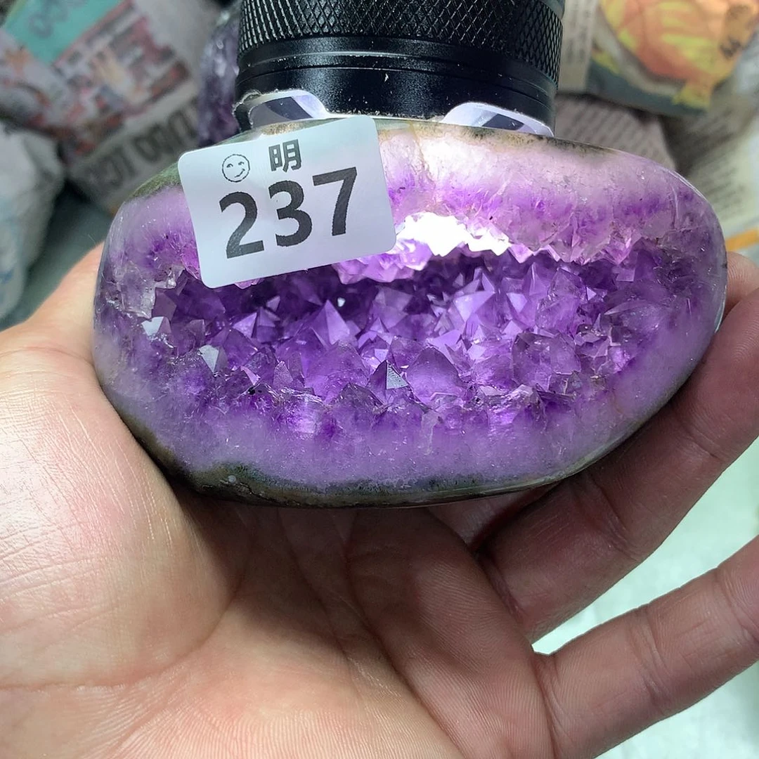 水晶大型摆件（非配饰）未镶嵌