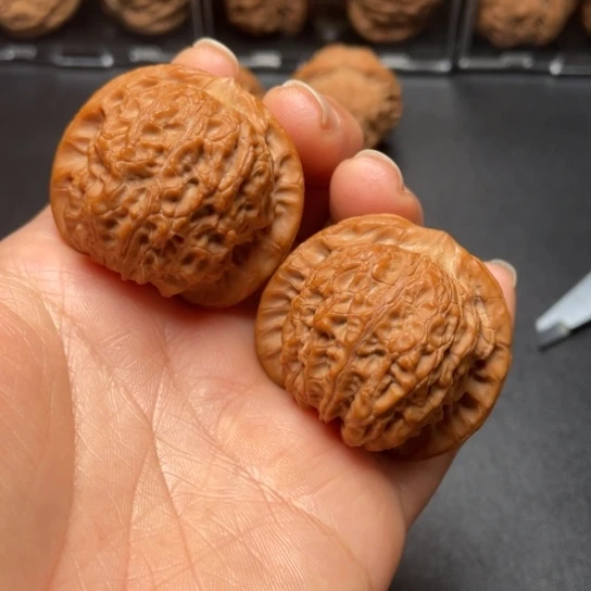 【闪购商品】把件文玩核桃a*d血麒麟………