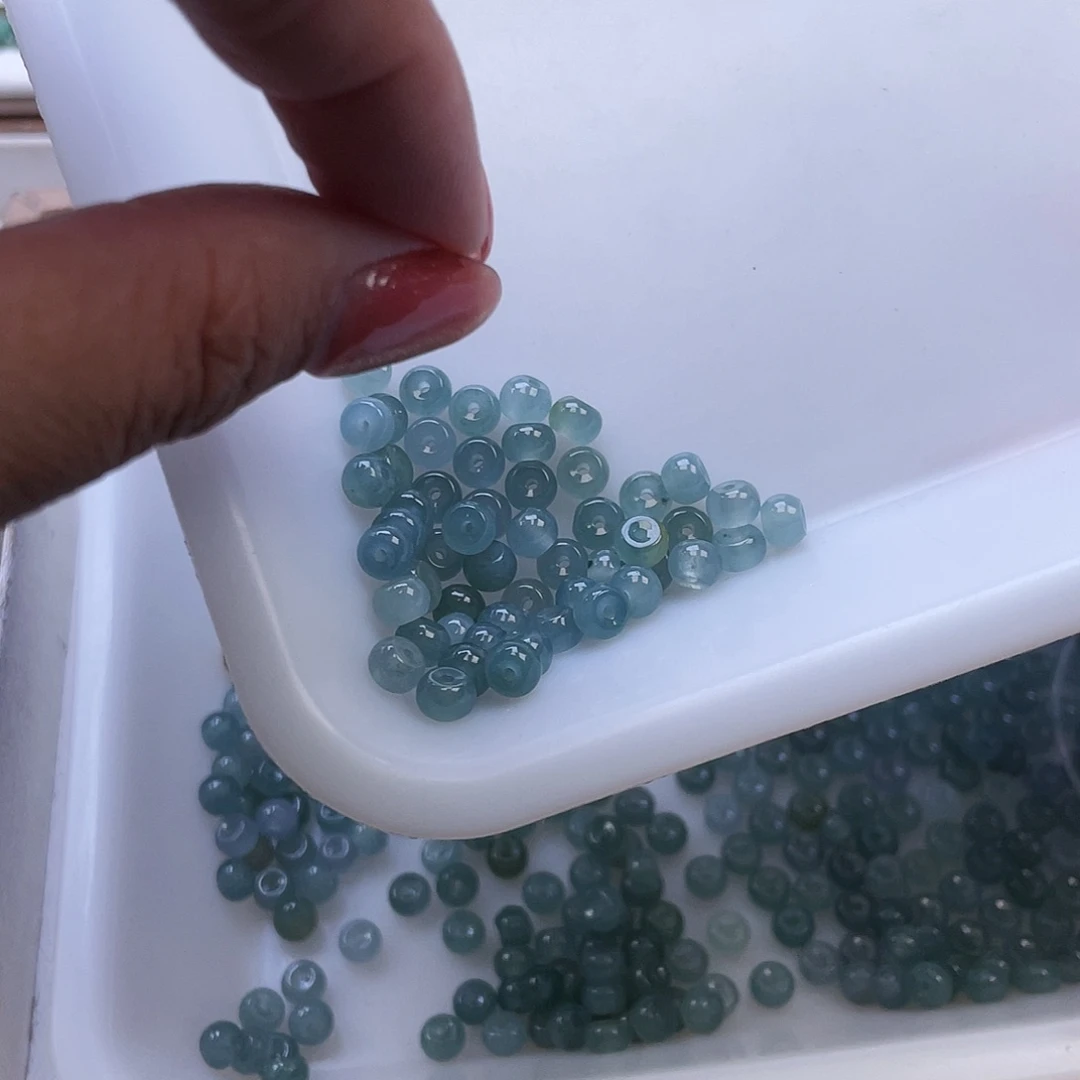 翡翠手链未镶嵌海**.