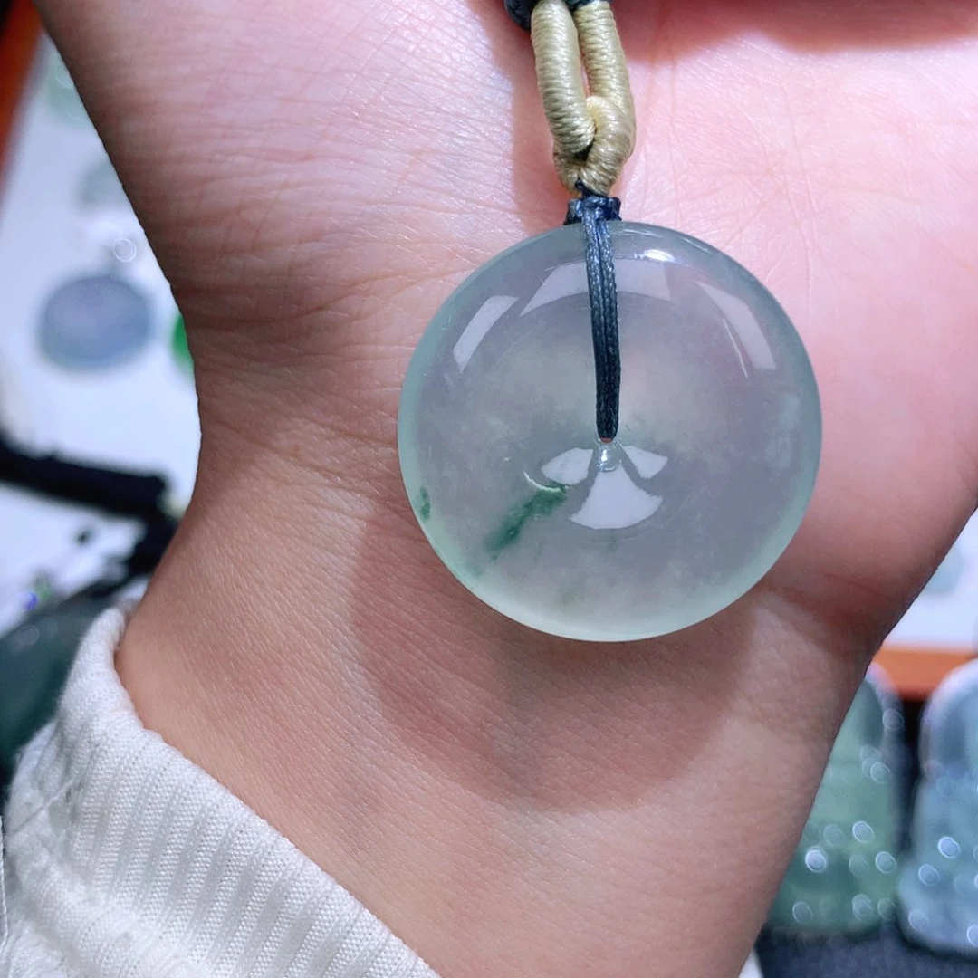颈饰未镶嵌翡翠扣子