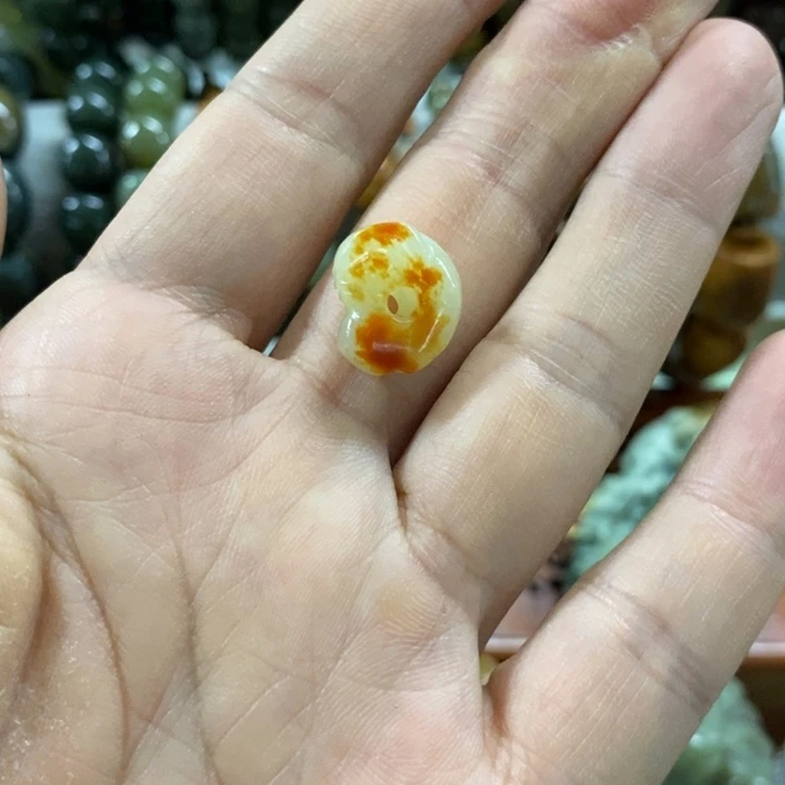 手链未镶嵌岫岩河磨玉（透闪石质玉）