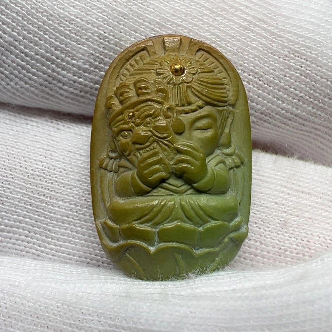 绿松石配饰未镶嵌