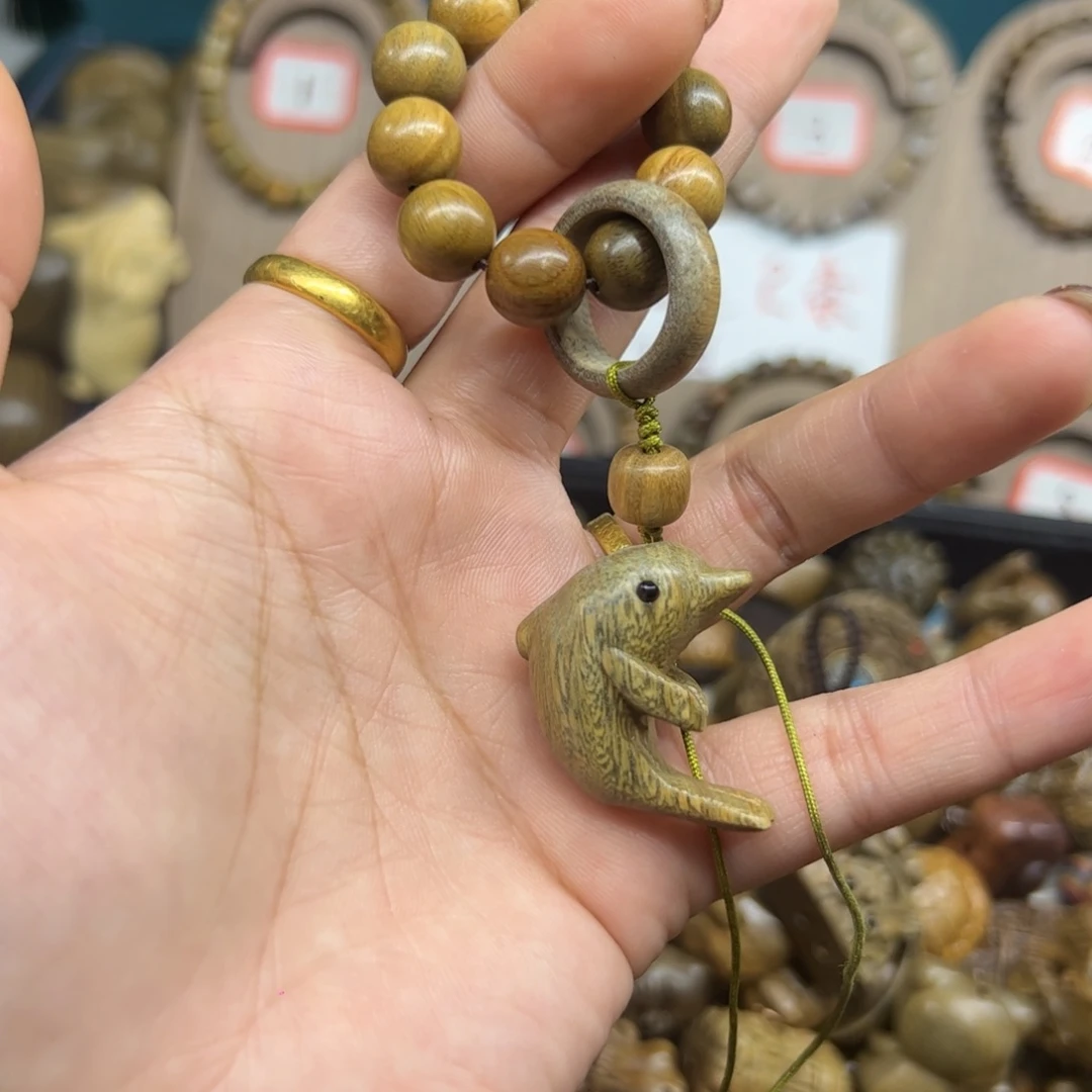 维腊木（绿檀）无事牌