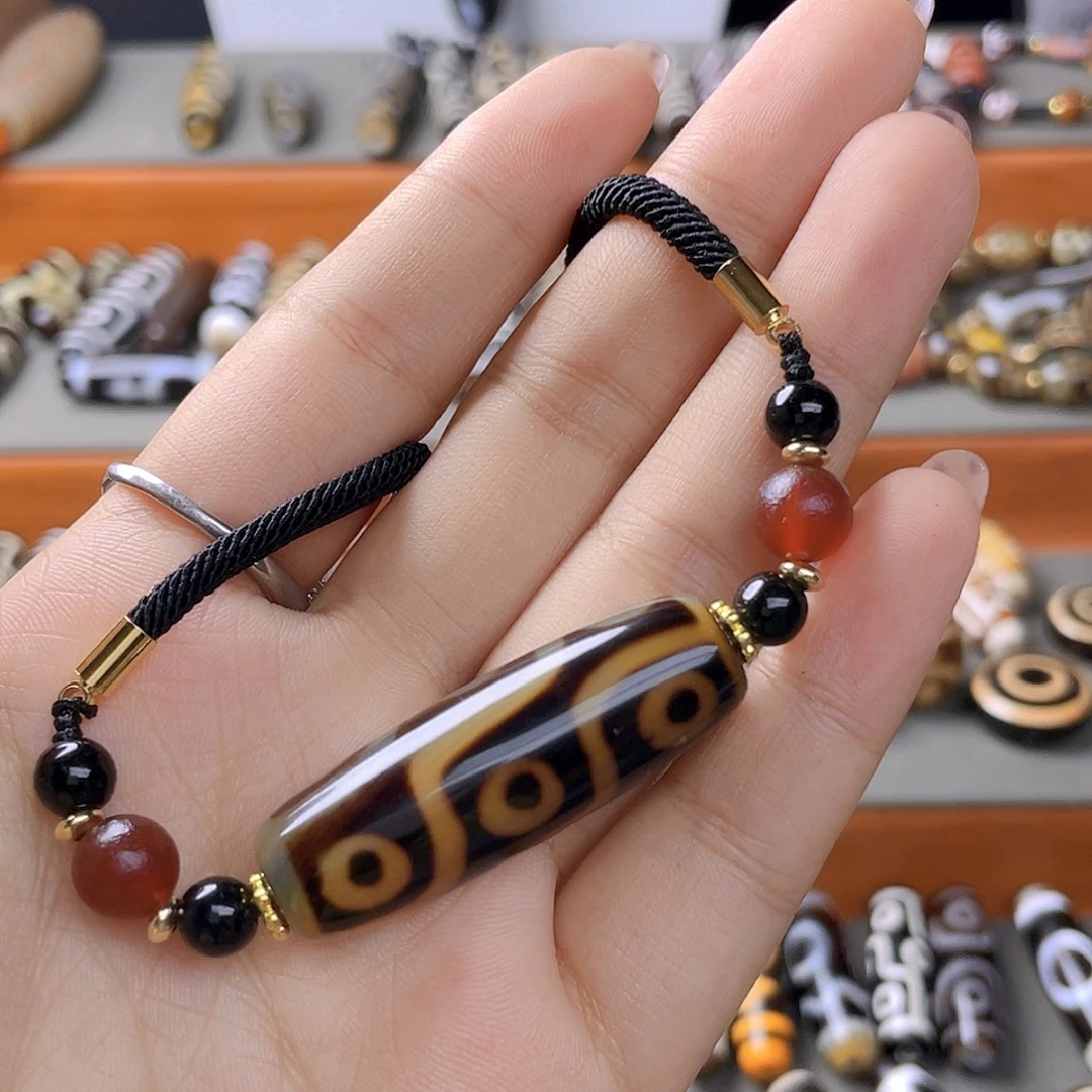 玛瑙/玉髓合金颈饰