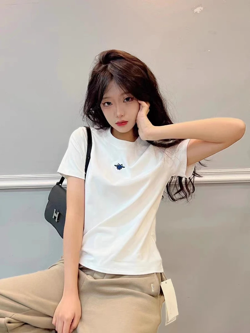 0201 J2-1简约百搭小蜜蜂刺绣T恤