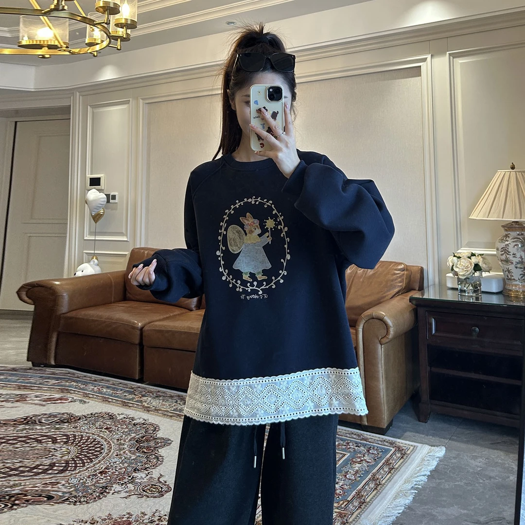 兔子加绒蕾丝拼接卫衣女秋冬孕装休闲千金风圆领中长款上衣