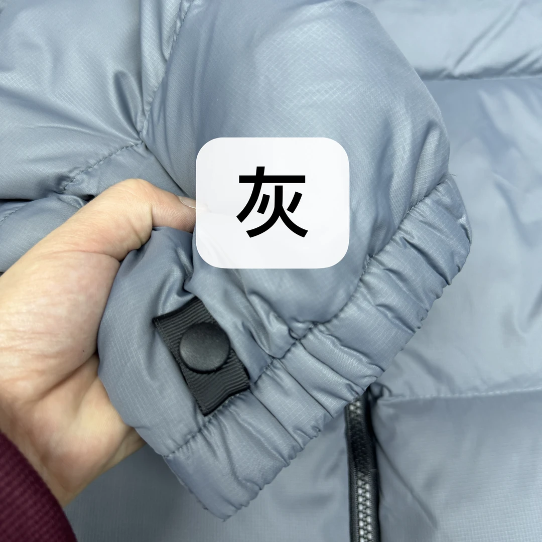 26652-灰色常规款羽绒服