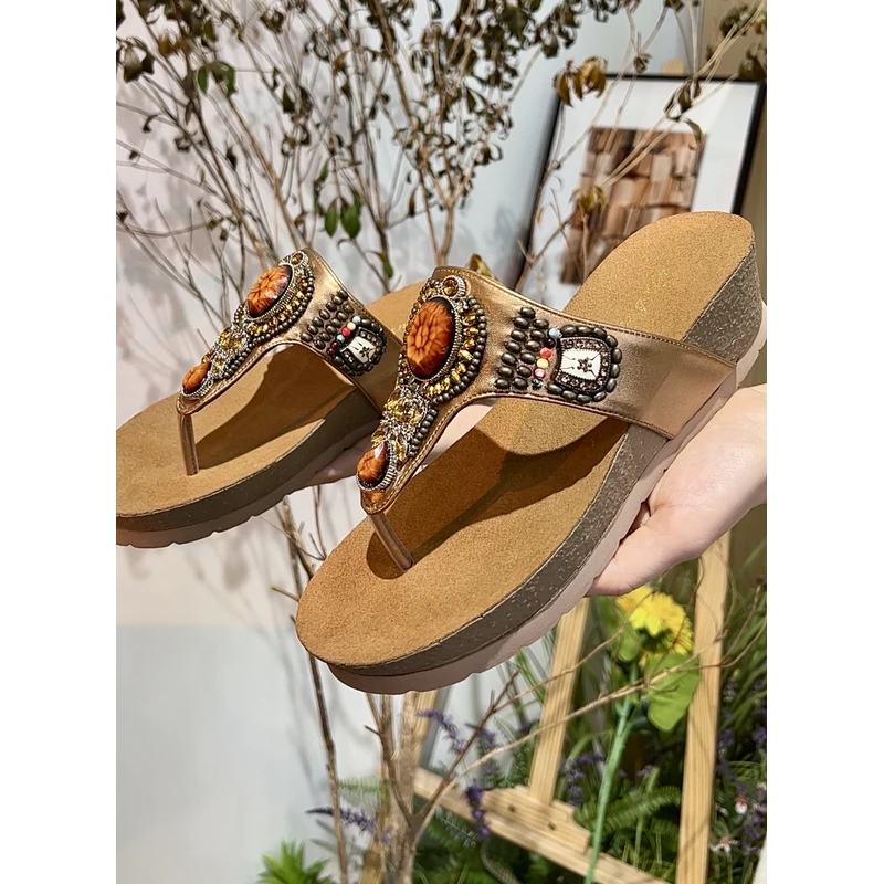 唐乐乐｜25new夏季新款系列民族风串珠夹趾坡跟凉鞋 6041