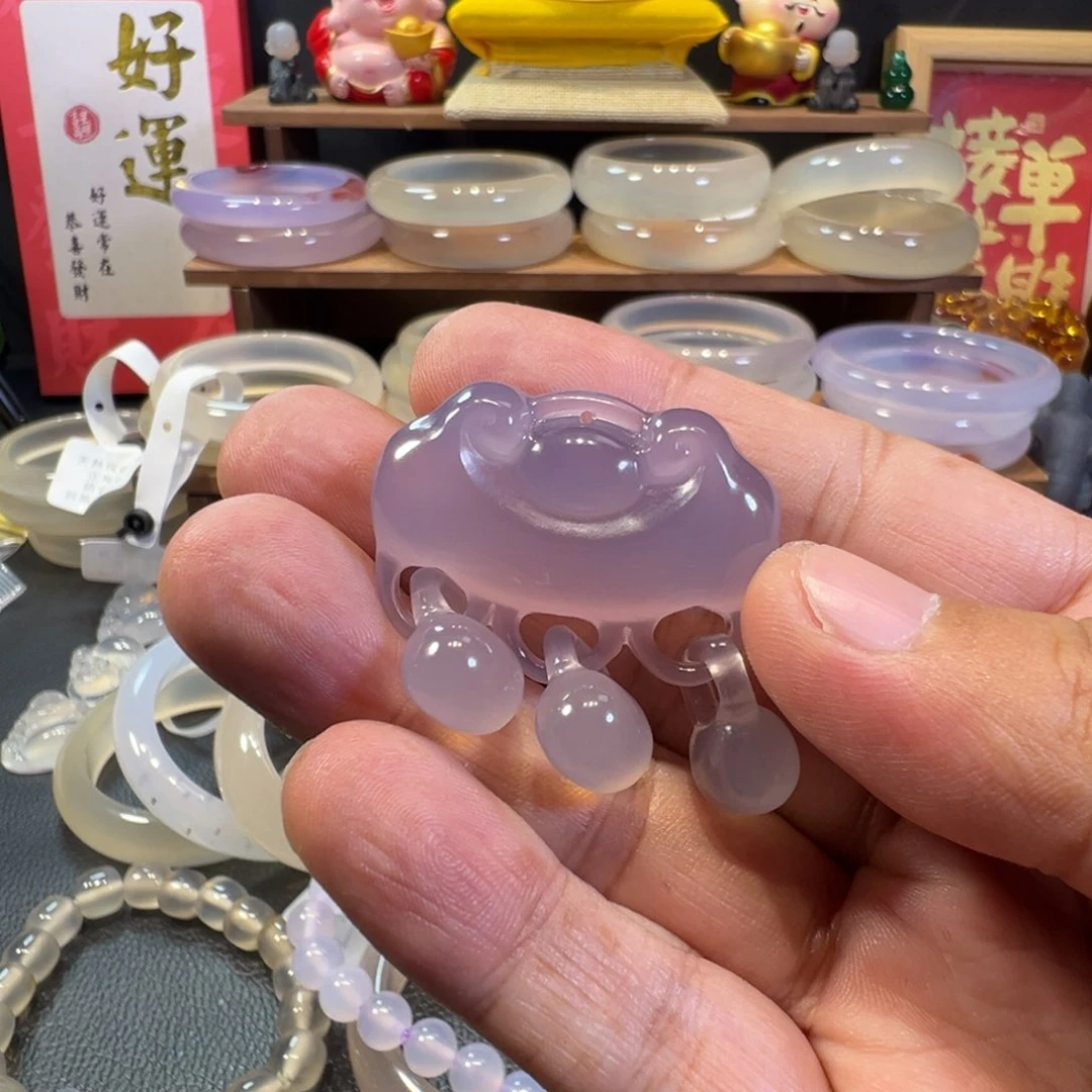 星***雅玛瑙/玉髓手镯未镶嵌