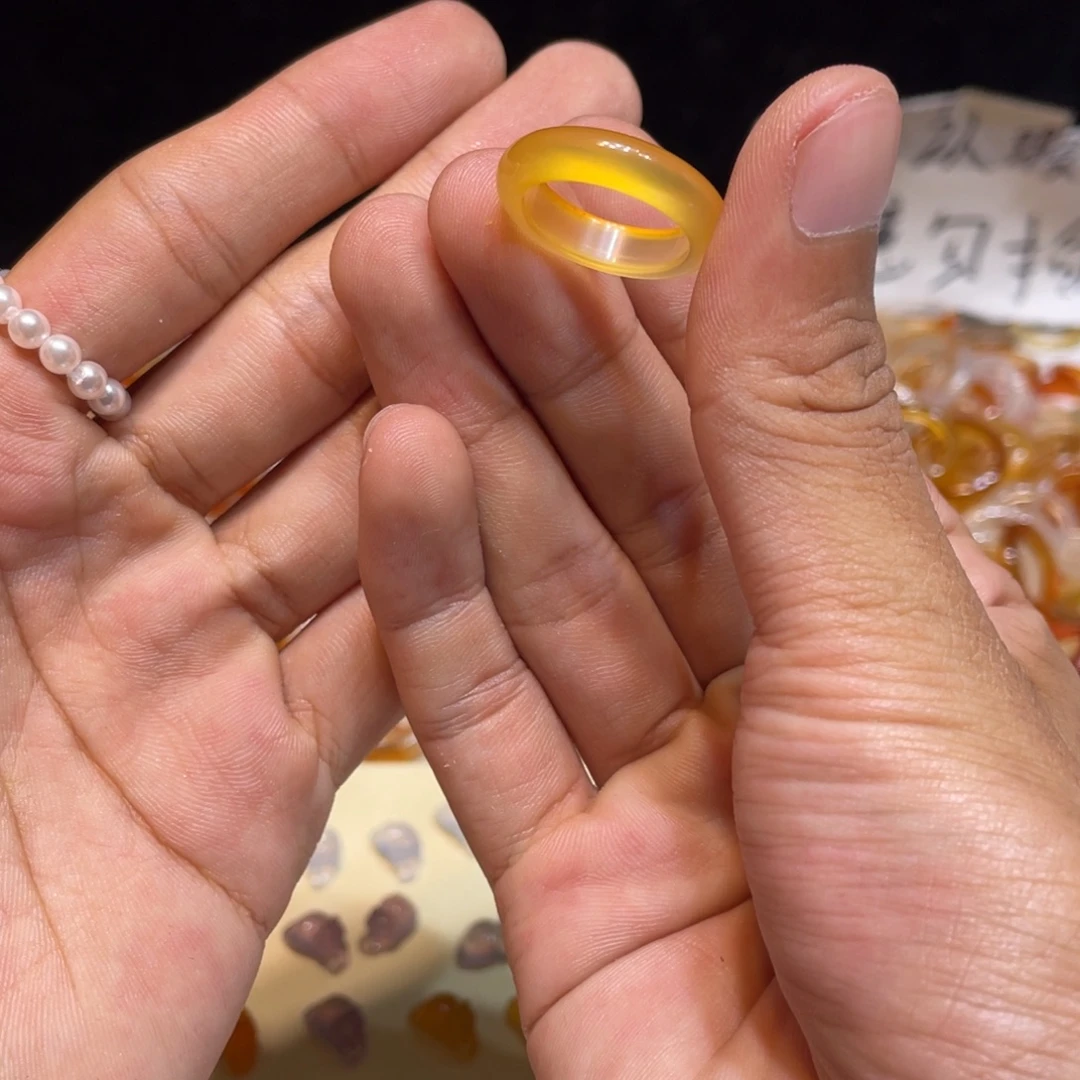 玛瑙/玉髓未镶嵌戒指17号港13 默认瑕疵