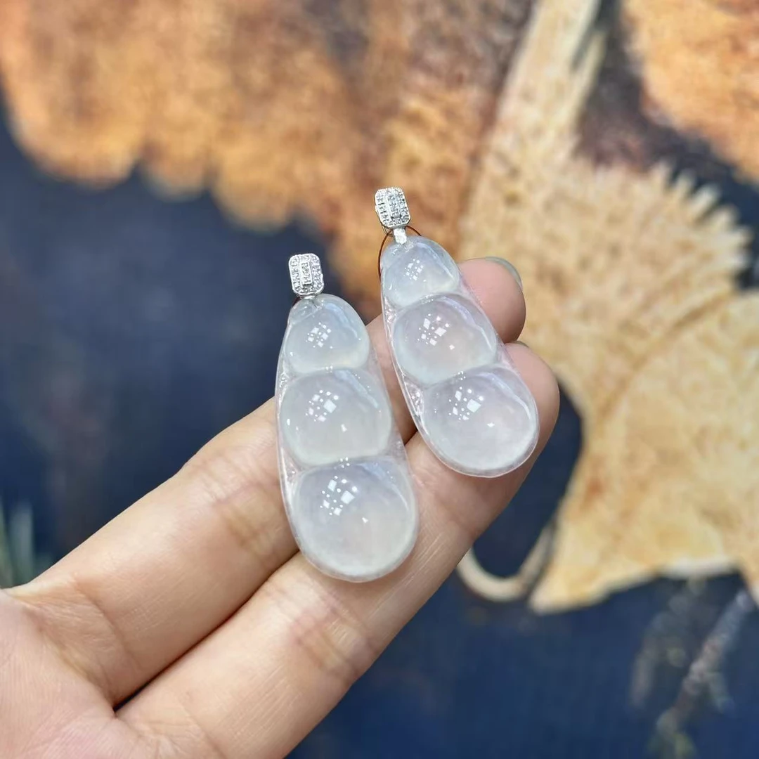 一只小强/翡翠挂件/0102C11/多样性发1