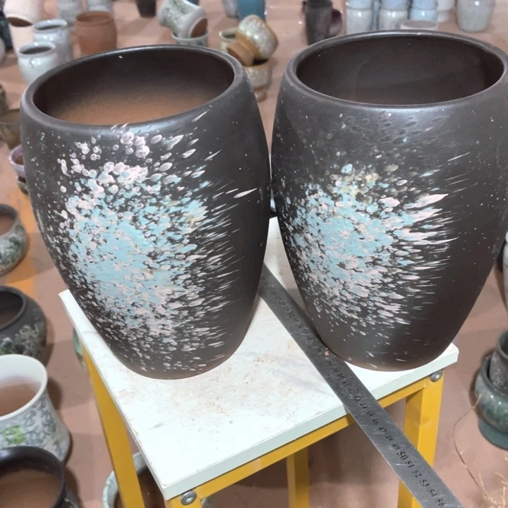 紫砂花盆口径17高度27两只