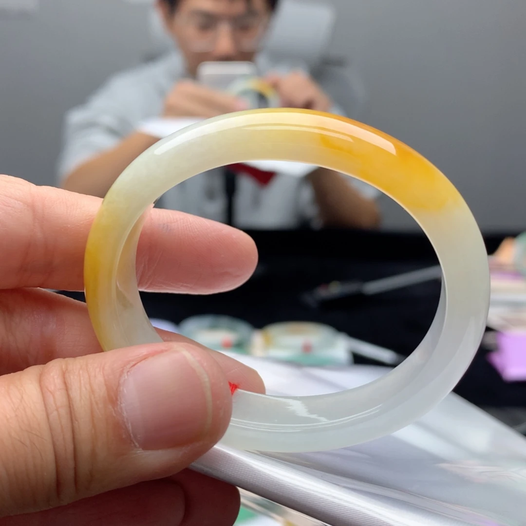 翡翠未镶嵌手镯天然缅甸翡翠手镯