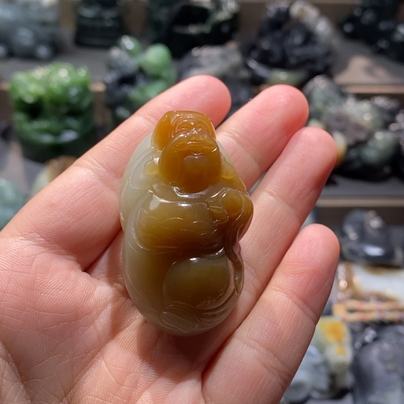 【闪购商品】和田玉挂件未镶嵌八***然