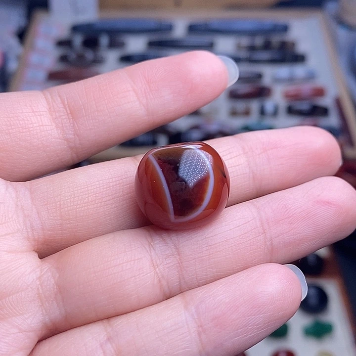 未镶嵌颈饰玛瑙/玉髓