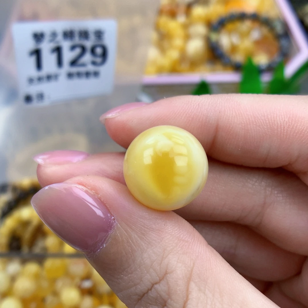 裸石琥珀未镶嵌15