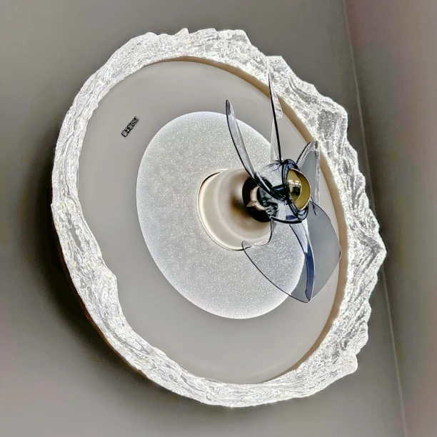 【冰山】新款星空顶卧室吸顶风扇灯360度摇头电扇现代简约护眼灯