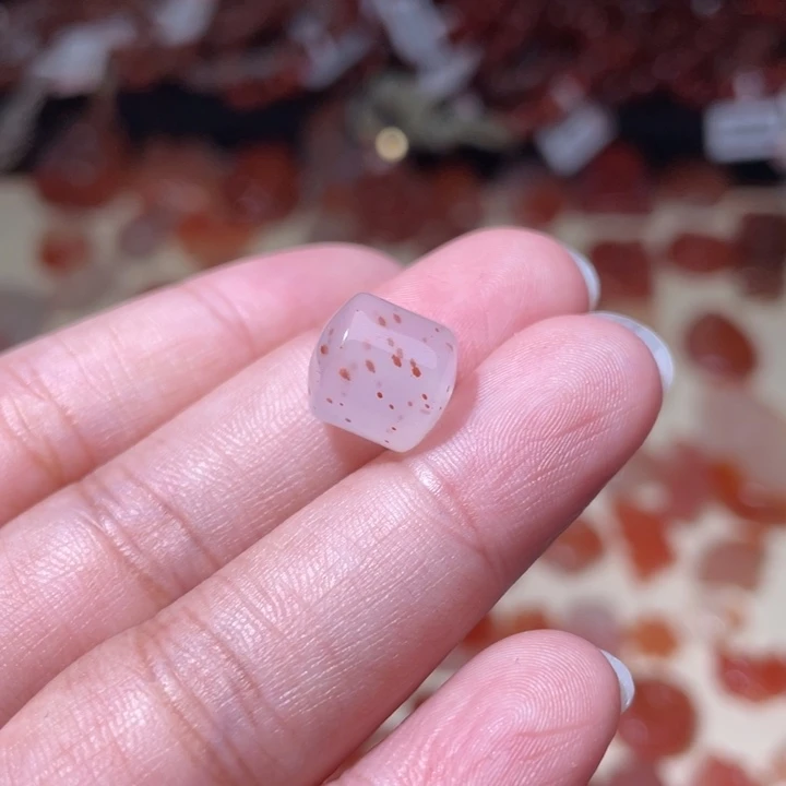 南红玛瑙满天星桶珠未镶嵌2155