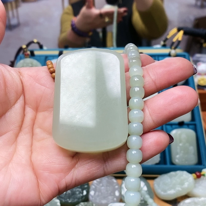 【闪购商品】和田玉颈饰未镶嵌小*紫