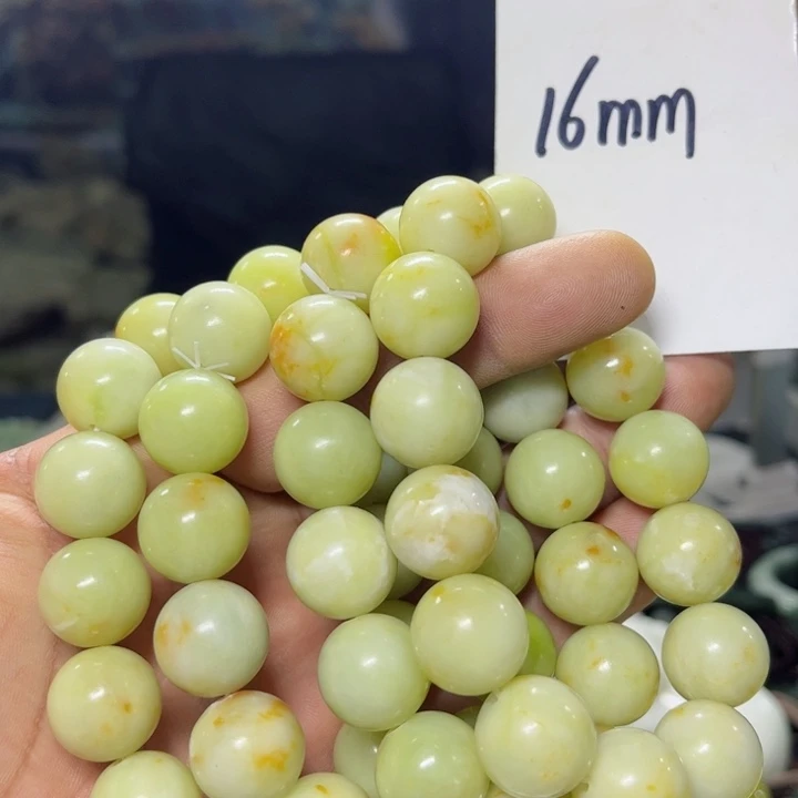 蛇纹石玉手串未镶嵌