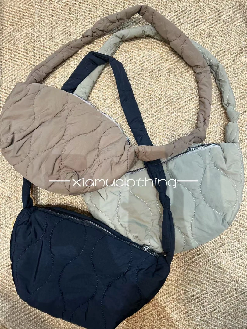 夏沐家百搭饺子斜跨包9912